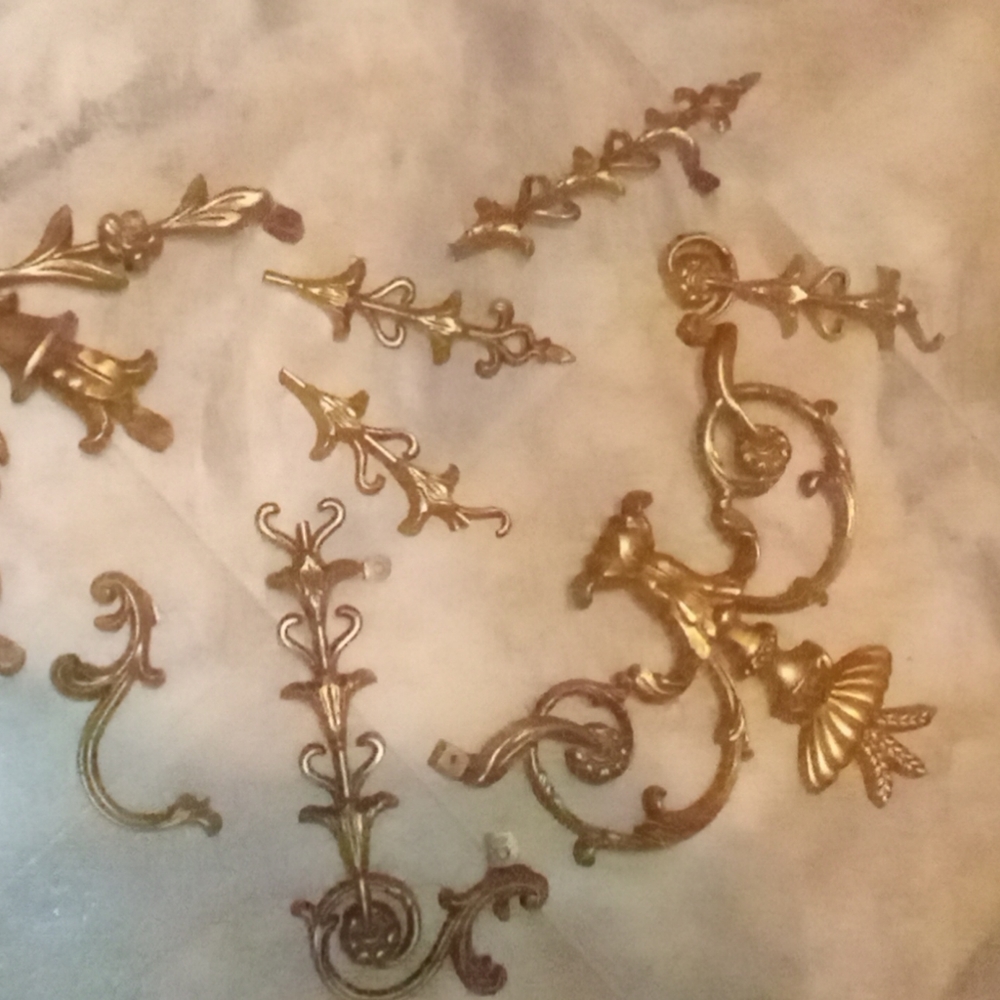 Vintage Victorian Gold Wall Filigree
